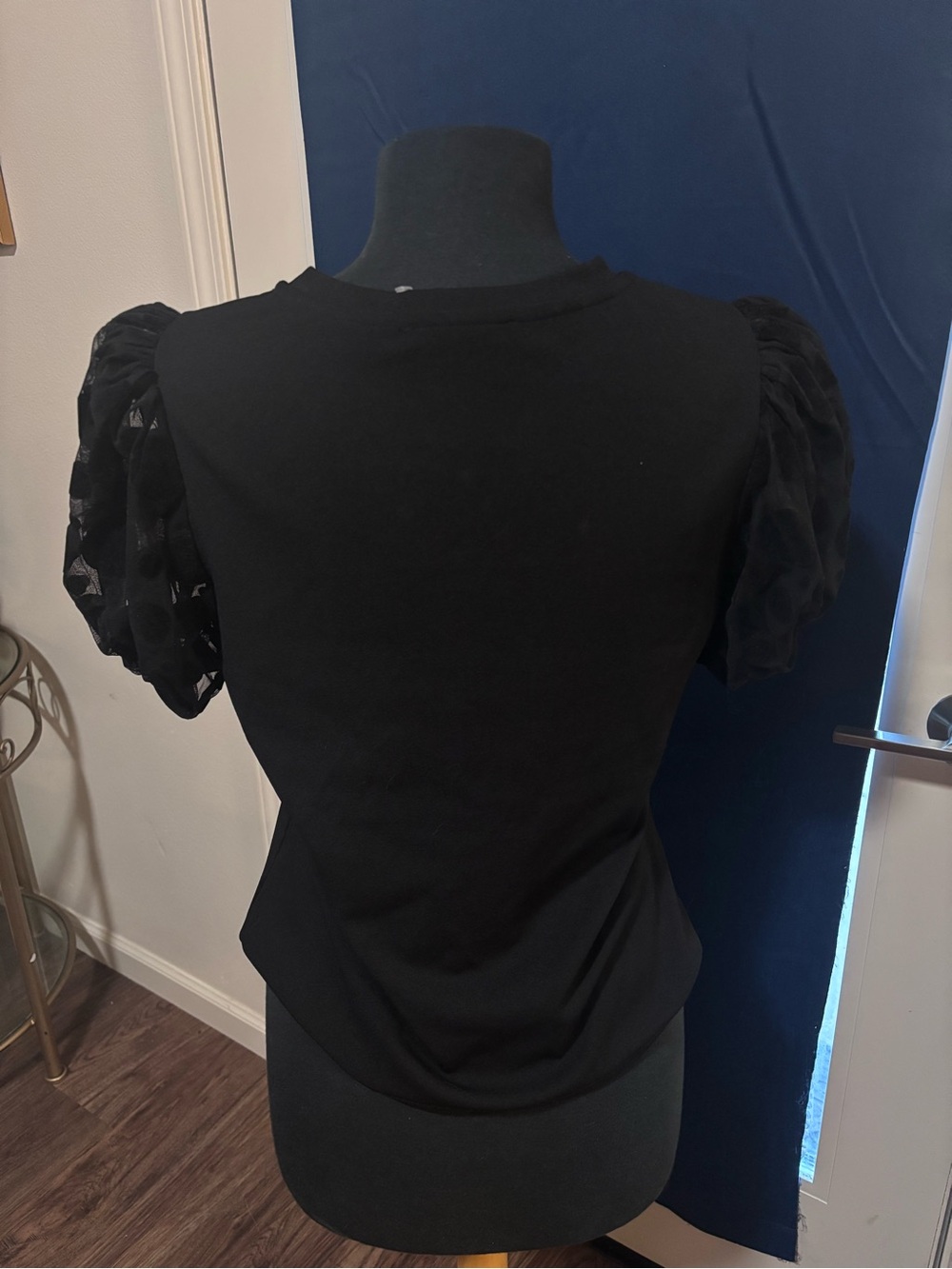 Haute Monde Black Puff-Sleeve Crewneck Top - Picture 2 of 3